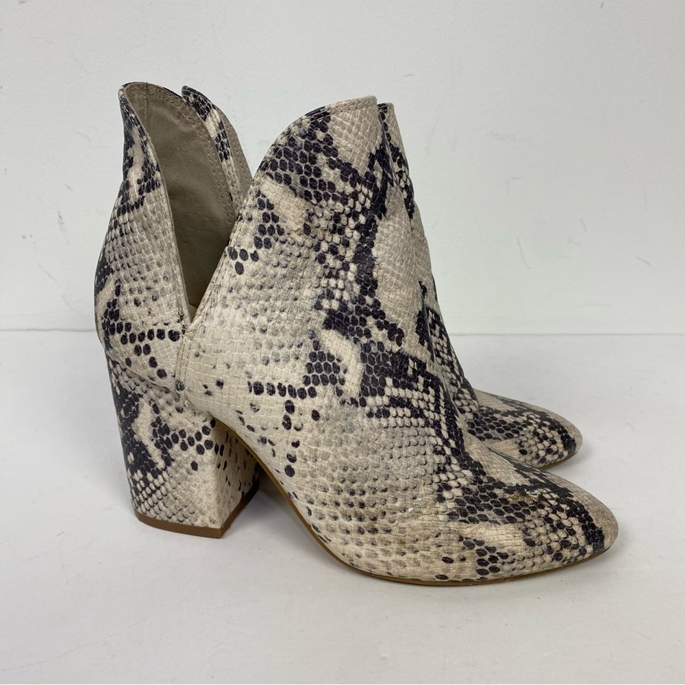 Steve Madden Rookie Snakeskin reptile block heel ankle boots